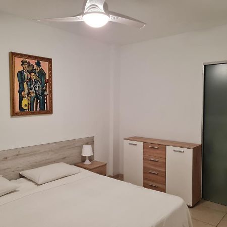 Habitaciones Nathaly Armenime ภายนอก รูปภาพ